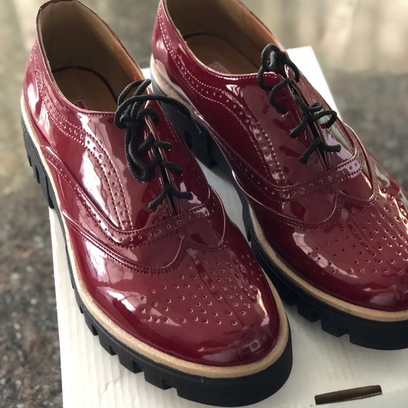 Shoes - Burgundy color chunky oxfords